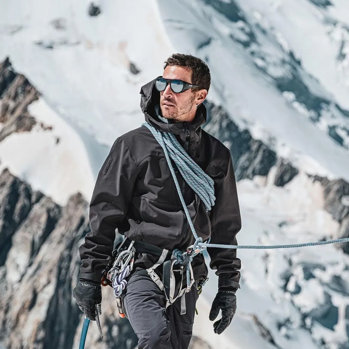 Bolle Ascender Sunglasses - Phantom Black Gun Photochromic Lens