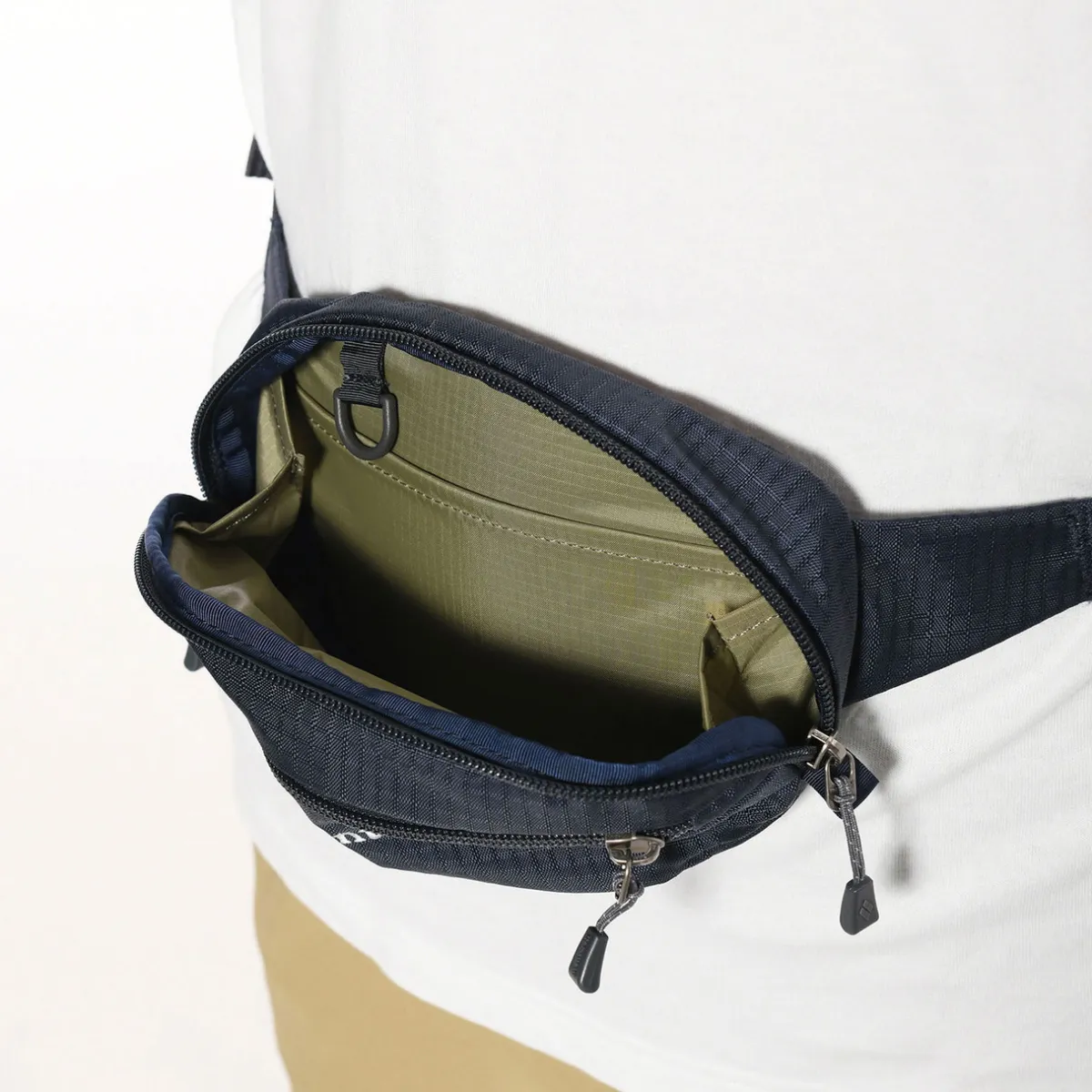 Montbell Delta Gusset Pouch S