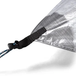 Hyperlite Mountain Gear UltaMid 4 - Ultralight Pyramid Tent