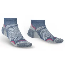 Women Bridgedale Womens HIKE Ultralight T2 Coolmax Performance Low Socks