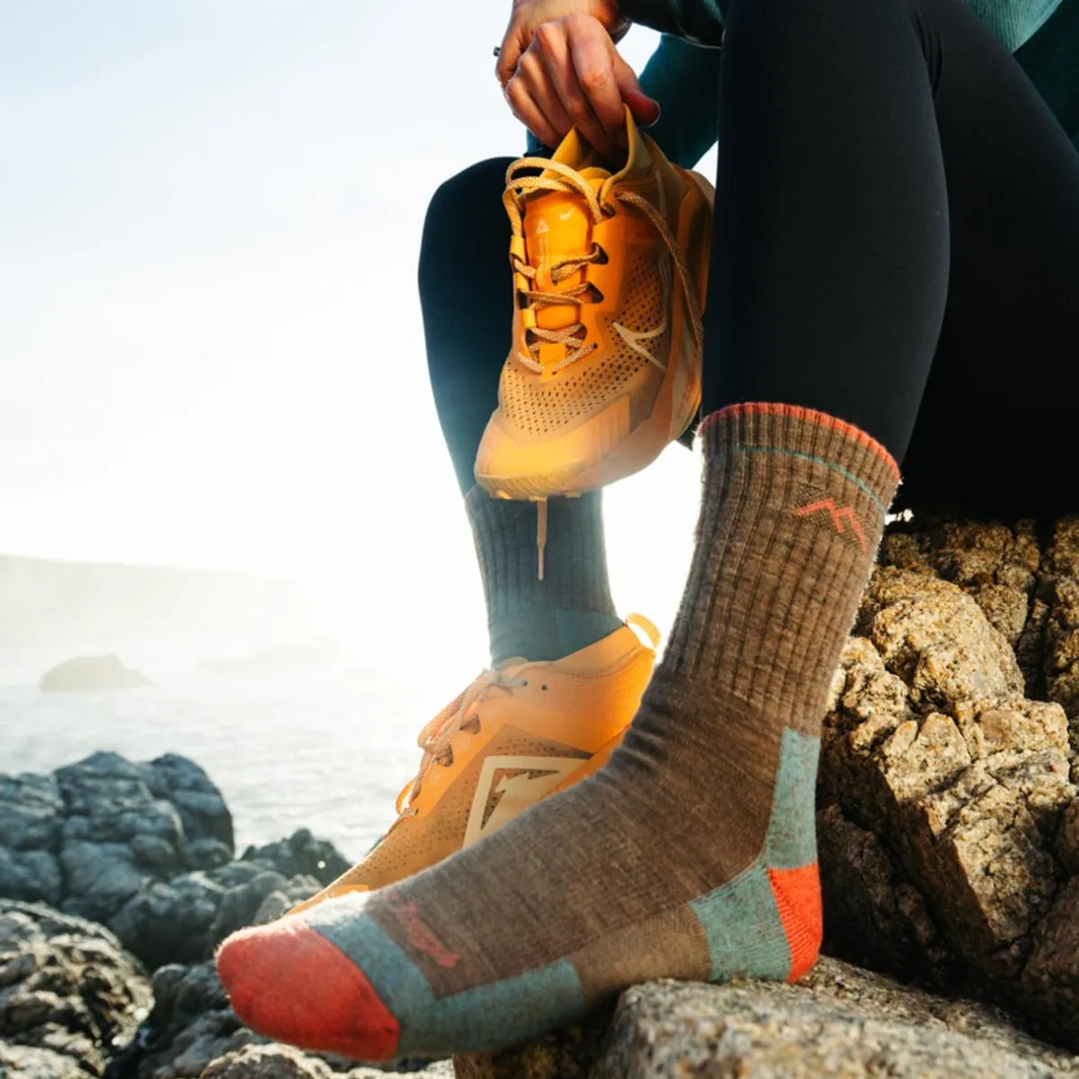 Women Darn Tough Womens Hiker Micro Crew Socks